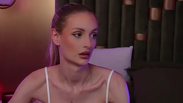 AmeliaAngel online show from 03/04/26, 08:26