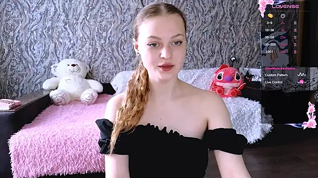 Snapshot of Chloe_muar chatting on 03/19/26, 08:40 Chloe muar online show from 03/19/26, 08:40