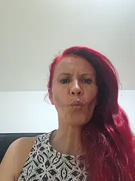 cintia love online show from 04/14/26, 08:59