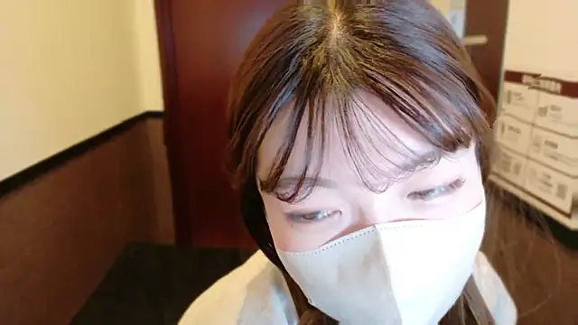   Yui  online show from 01/10/26, 02:24