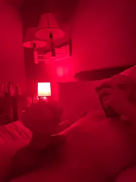 Snapshot of cloudyplay661 chatting on 02/09/26, 04:38 cloudyplay661 online show from 02/09/26, 04:38