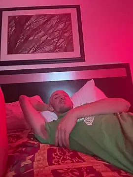 Snapshot of cloudyplay661 chatting on 03/01/26, 12:51 cloudyplay661 online show from 03/01/26, 12:51