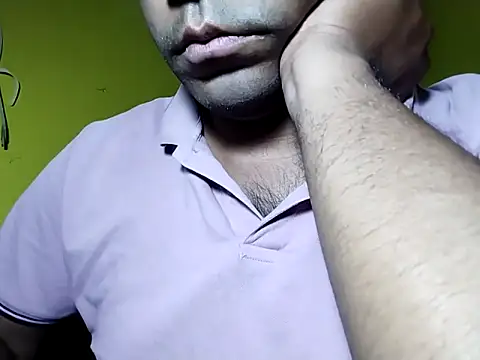 Snapshot of Lucky___05 chatting on 04/11/26, 10:19 Lucky 05 online show from 04/11/26, 10:19