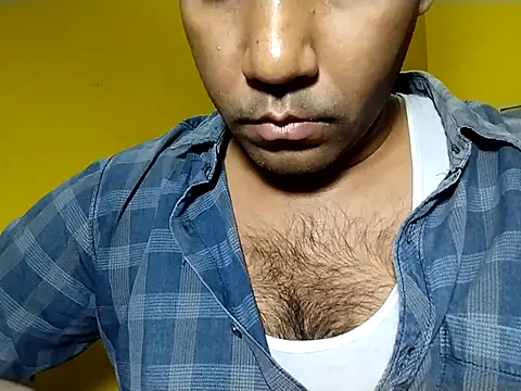 Lucky   05 online show from 07/09/26, 02:32