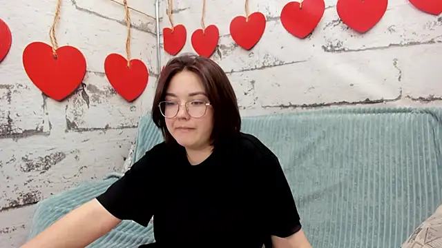 Sweetie Rozzy online show from 05/06/26, 01:25