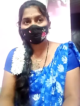 Snapshot of Tamil_Hot_Anu chatting on 03/11/26, 04:57 Tamil Hot Anu online show from 03/11/26, 04:57
