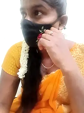 Snapshot of Tamil_Hot_Anu chatting on 03/15/26, 04:46 Tamil Hot Anu online show from 03/15/26, 04:46