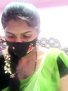 Snapshot of Tamil_Hot_Anu chatting on 04/26/26, 05:27 Tamil Hot Anu online show from 04/26/26, 05:27