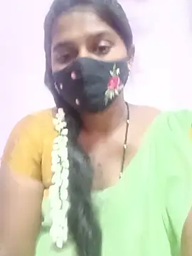 Snapshot of Tamil_Hot_Anu chatting on 06/16/26, 04:31 Tamil Hot Anu online show from 06/16/26, 04:31