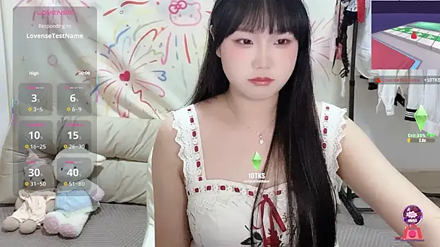 xiaoguai99 online show from 05/07/26, 12:54