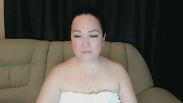 infinity loveliness online show from 09/21/25, 06:15