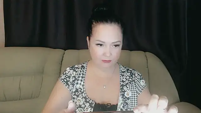 infinity loveliness online show from 10/01/25, 06:19