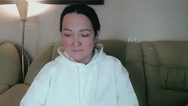 infinity loveliness online show from 10/21/25, 05:52