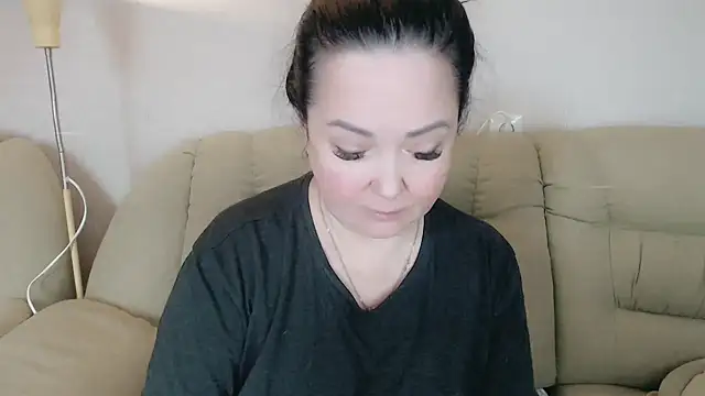 infinity loveliness online show from 02/16/26, 06:42