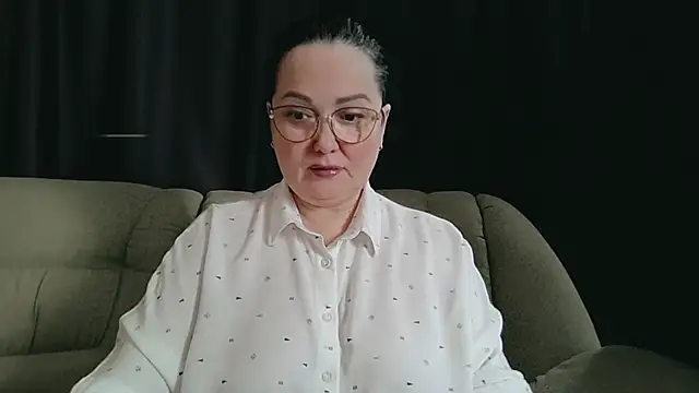 infinity loveliness online show from 03/25/26, 07:36