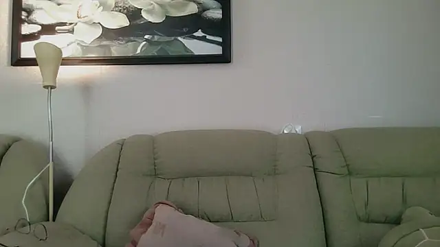 infinity loveliness online show from 04/12/26, 09:36