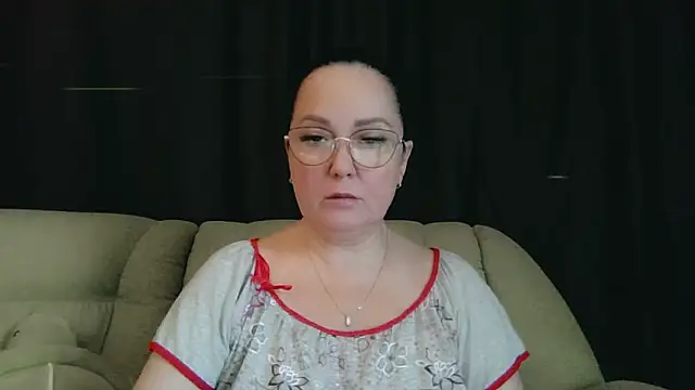Snapshot of infinity_loveliness chatting on 06/20/26, 06:38 infinity loveliness online show from 06/20/26, 06:38