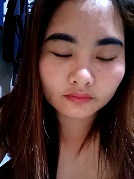 Snapshot of Sweet--Sexy chatting on 05/02/26, 02:33 Sweet--Sexy online show from 05/02/26, 02:33