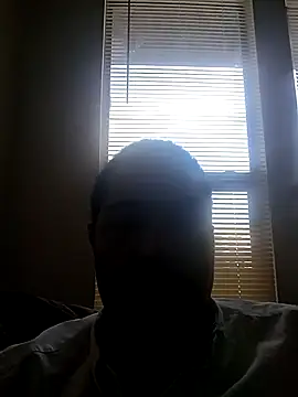 Snapshot of moneyboi1988 chatting on 01/12/26, 08:03 moneyboi1988 online show from 01/12/26, 08:03