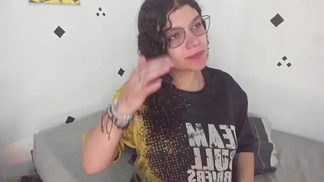 wendybeckett3 online show from 03/28/26, 04:06