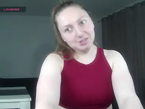 Snapshot of KittyAda1212 chatting on 04/05/26, 06:05 KittyAda1212 online show from 04/05/26, 06:05