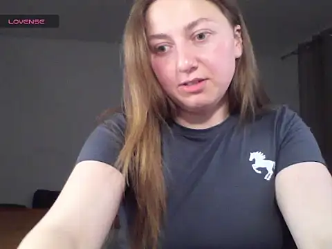 Snapshot of KittyAda1212 chatting on 04/18/26, 07:07 KittyAda1212 online show from 04/18/26, 07:07