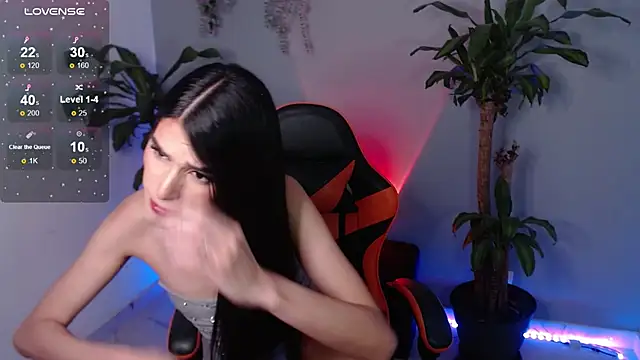 Snapshot of Lovely_bella_ chatting on 03/19/26, 12:36 Lovely bella online show from 03/19/26, 12:36