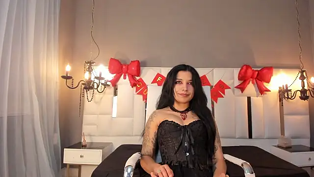 Snapshot of MAGIC_ISIS_ chatting on 02/11/26, 09:25 MAGIC ISIS online show from 02/11/26, 09:25