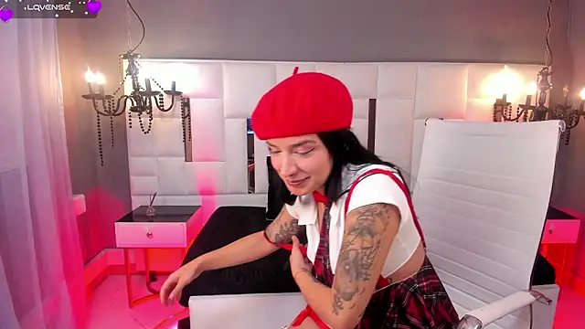 Snapshot of MAGIC_ISIS_ chatting on 02/25/26, 04:55 MAGIC ISIS online show from 02/25/26, 04:55