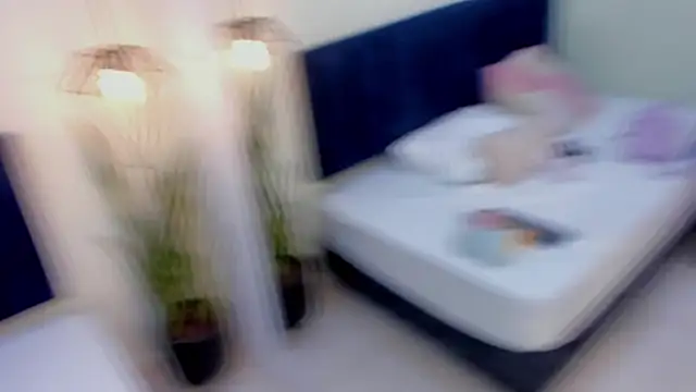 mayaevansmg online show from 04/11/26, 12:09