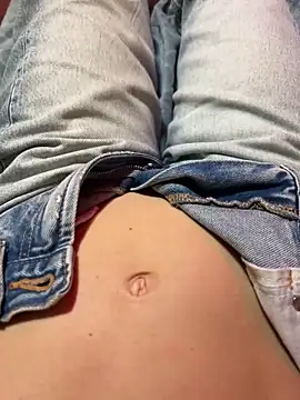 Snapshot of sexnamour chatting on 04/02/26, 07:11 sexnamour online show from 04/02/26, 07:11