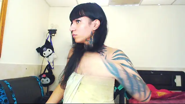 Snapshot of jazmin_wolf chatting on 04/10/26, 02:55 jazmin wolf online show from 04/10/26, 02:55