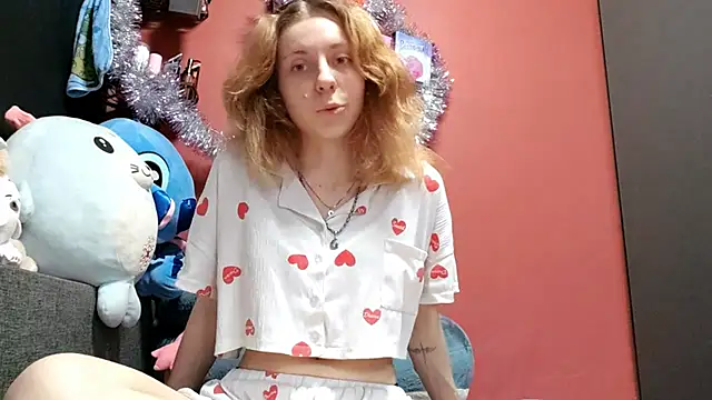 TiaraHenegan online show from 01/09/26, 07:22