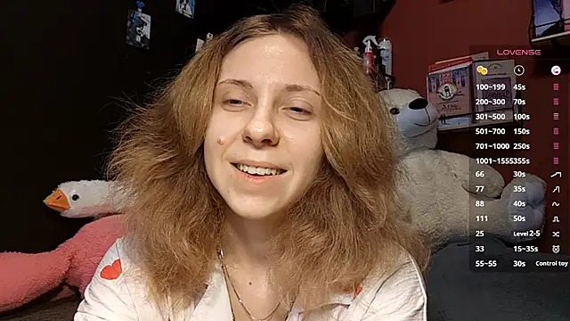 TiaraHenegan online show from 02/10/26, 07:23