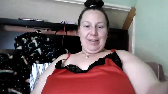 Snapshot of DallaStone chatting on 10/25/25, 03:18 DallaStone online show from 10/25/25, 03:18