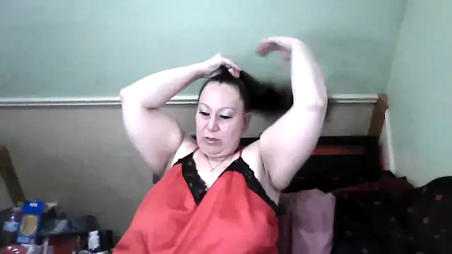 Snapshot of DallaStone chatting on 12/20/25, 04:25 DallaStone online show from 12/20/25, 04:25