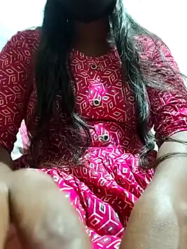 Snapshot of PRAPTITELUGU chatting on 03/10/26, 07:13 PRAPTITELUGU online show from 03/10/26, 07:13