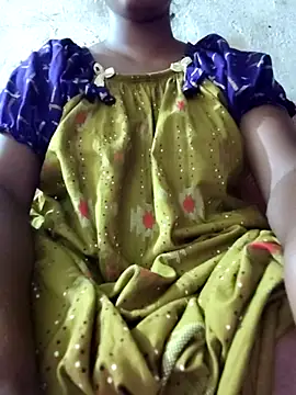 Snapshot of PRAPTITELUGU chatting on 04/18/26, 07:18 PRAPTITELUGU online show from 04/18/26, 07:18