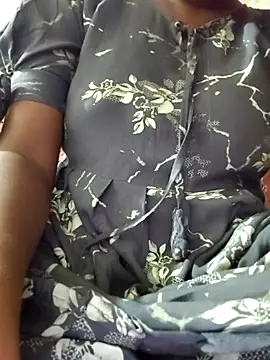 Snapshot of PRAPTITELUGU chatting on 04/22/26, 08:50 PRAPTITELUGU online show from 04/22/26, 08:50