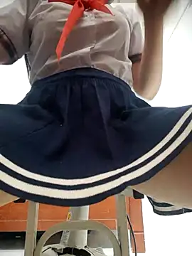 Snapshot of lina_loveee chatting on 03/11/26, 05:35 lina loveee online show from 03/11/26, 05:35