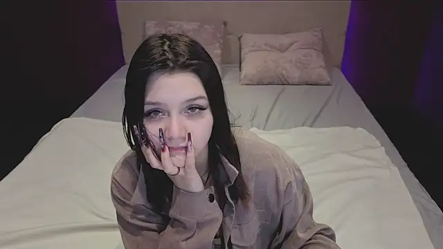 xxxnaughtyfoxyxxx online show from 02/13/26, 10:22