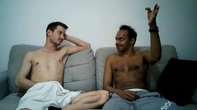 Snapshot of batschi0512 chatting on 02/04/26, 04:18 batschi0512 online show from 02/04/26, 04:18
