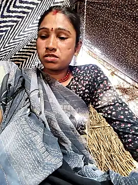 lodhi8080 online show from 02/28/26, 10:49