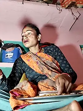 lodhi8080 online show from 04/13/26, 08:31