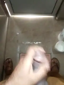 Snapshot of 8inchhere chatting on 03/21/26, 08:52 8inchhere online show from 03/21/26, 08:52