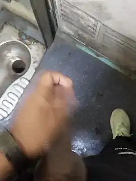 Snapshot of 8inchhere chatting on 03/26/26, 08:58 8inchhere online show from 03/26/26, 08:58