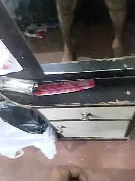 Snapshot of 8inchhere chatting on 03/27/26, 04:07 8inchhere online show from 03/27/26, 04:07