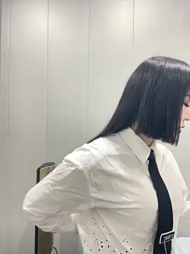 940940 1688 online show from 02/04/26, 01:44