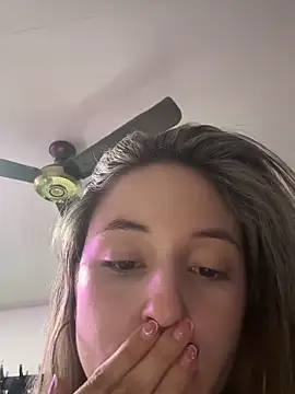 Snapshot of lriana_miller chatting on 02/03/26, 02:53 lriana miller online show from 02/03/26, 02:53