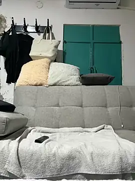 Snapshot of lriana_miller chatting on 02/19/26, 01:45 lriana miller online show from 02/19/26, 01:45